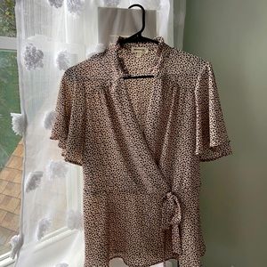 Short sleeve blouse - faux wrap